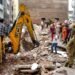 मरम्मत करो या फिर… दिल्ली के सत्य निकेतन हादसे के बाद जगी LDA, 25 साल पुरानी इमारतों पर चलेगा हथौड़ा