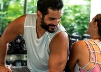 अंगद बेदी ने 8 साल तक किया इंतजार, मगर नहीं माने नेहा धूपिया के पिता, प्रेग्नेंसी के बाद करवानी पड़ी शादी