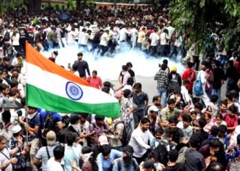 गौतम बुद्ध यूनिवर्सिटी के छात्र को CJP के प्रोटेस्ट में शामिल होने पर पुलिस ने 5 लाख रुपये जमा करने को कहा
