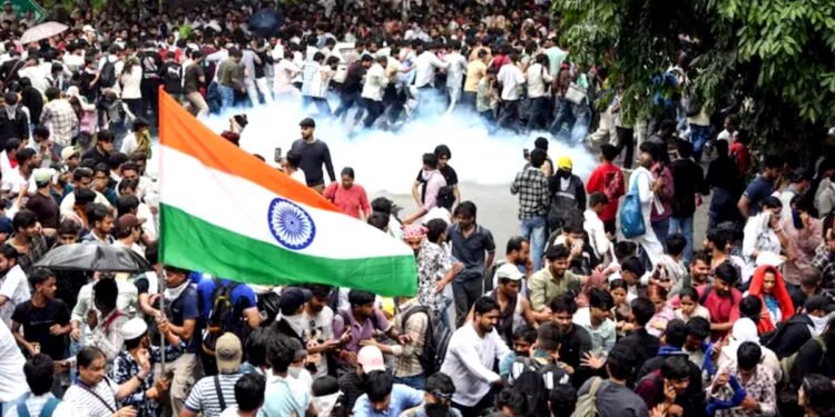 गौतम बुद्ध यूनिवर्सिटी के छात्र को CJP के प्रोटेस्ट में शामिल होने पर पुलिस ने 5 लाख रुपये जमा करने को कहा