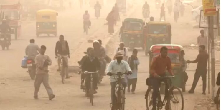 Delhi-NCR Air Pollution News: सितंबर में ही दिल्ली-NCR का फूलने लगा दम, इन 2 शहरों की जहरीली हो गई हवा, सांस लेने में हांफने लगे लोग