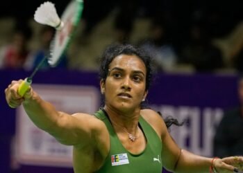वर्ल्ड बैडमिंटन चैंपियनशिप: पीवी सिंधू और आयुष शेट्टी बाहर, महिला युगल में त्रीसा-गायत्री ने जगाई उम्मीद