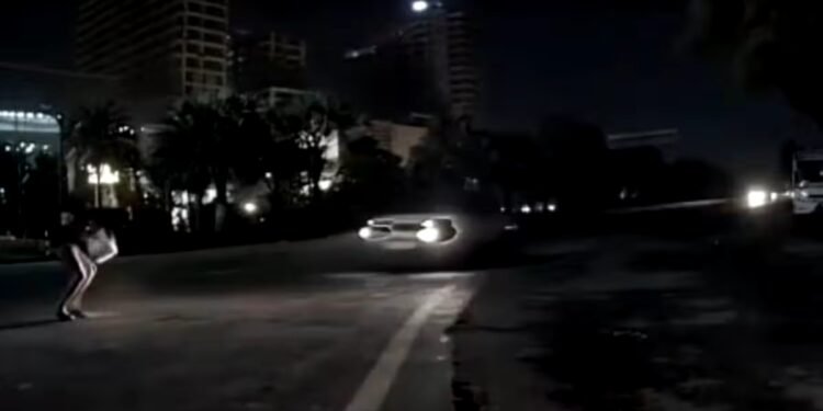 Greater Noida West Hit & Run Case: 1 मूर्ति चौक पर रोड पार कर रहे युवक को कार ने मारी टक्कर, हादसे का CCTV वायरल