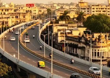 40 मिनट का सफर 20 मिनट में… वाराणसी में 11 हजार करोड़ से बनेगा 43 KM का एलिवेटेड कॉरिडोर