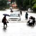 UP Weather: नदियां उफान पर, कई इलाके बाढ़ में… यूपी में आज फिर बदलेगा मौसम, 10 जिलों में बारिश का अलर्ट