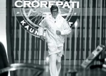 घुटने में चोट के बाद भी नहीं रुके बिग बी? KBC 18 के सेट से शेयर की दौड़ते हुए तस्वीर, बोले- बहुत कुछ करना बाकी है