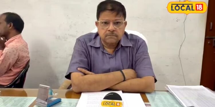 पूर्वजों के नाम पर अपने गांव में बनवाएं स्मार्ट क्लास, ओपन जिम या खेल मैदान, यूपी सरकार देगी 40% पैसा