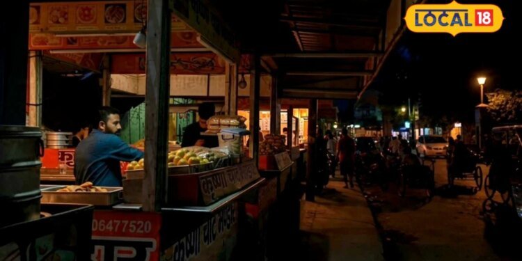 Business Ideas : 1000 रुपये काफी…कैसे शुरू करें पानी पूरी का कारोबार, जानिए ठेला लगाने में कितना खर्च?