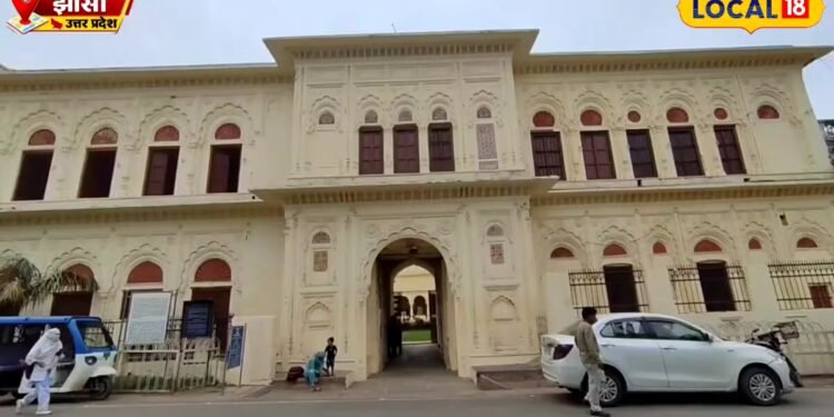 किले से निकलने के बाद रानी लक्ष्मीबाई कहां रहने लगी थीं? जानिए रानी महल का इतिहास