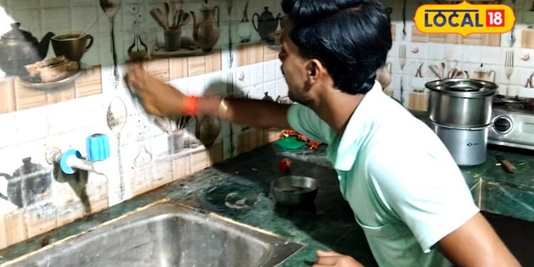 Tips and Tricks : घर पर तैयार करें ये देसी लिक्विड, इस्तेमाल करते ही चमकने लगेगा टाइल्स, ये रहा बनाने का तरीका