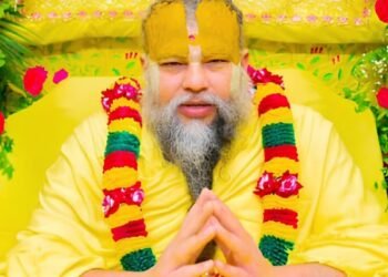 Premanand Maharaj ashram | ashram controversy|प्रेमानंद महाराज के आश्रम में ये क्या हो रहा? रसिक दुलारी की की मौत, दूसरा लापता, अब दर्शन-दीक्षा भी बंद