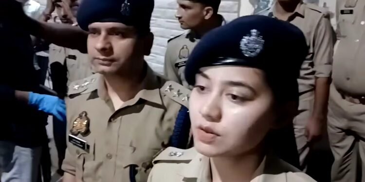 लड़का-लड़की की लव स्टोरी पर हो रही थी पंचायत, तभी दोनों तरफ से दगने लगी गोली, राहगीर की हुई मौत