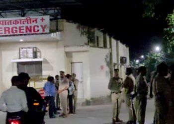 पीलीभीत में ताबड़तोड़ फायरिंग, तीन लोगों की हुई मौत, रामलीला के हिसाब-किताब को लेकर विवाद