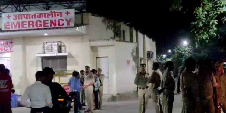 पीलीभीत में ताबड़तोड़ फायरिंग, तीन लोगों की हुई मौत, रामलीला के हिसाब-किताब को लेकर विवाद