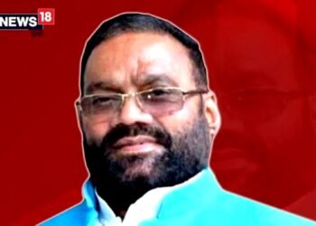 INDIA में शामिल हुए स्वामी प्रसाद मौर्य, दिल्ली में राहुल गांधी से की मुलाकात