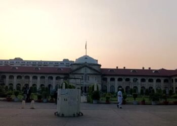 यूपी पंचायत चुनाव पर बड़ा फैसला, प्रधान ही बने रहेंगे प्रशासक, इलाहाबाद हाईकोर्ट ने 3 महीने में इलेक्‍शन कराने का दिया आदेश